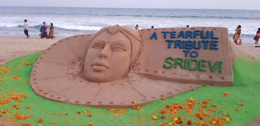 Sand Artist Manas Sahoo pays tribute to Legendary Bollywood actress Sridevi at Puri sea beach in Odisha. Manas Sahoo,Sand artist Manas Sahoo,Sridevi,Sridevi sand art,Sridevi death,Sridevi passes away