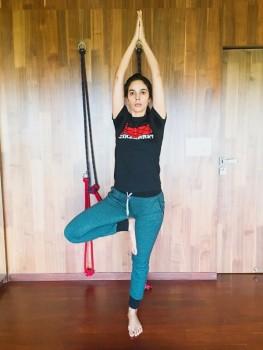 These latest photographs from star Mallika Sherawat have been giving us major fitness goals, especially since they hit so close to home.