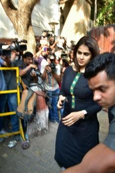 Genelia D'Souza arrives to pay her last respects to legendary actress Sridevi at Anil Kapoor's residence in Mumbai.