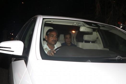 Rip Sridevi: Kamal Haasan arrives at Anil Kapoor's house to pay last respects.