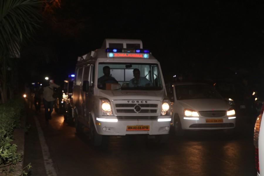 Sridevi's mortal remains brought to her Lokhandwala residence. Sridevi's body,Sridevi body,Sridevi body in Lokhandwala,sridevi funeral,Sridevi pics,Sridevi images