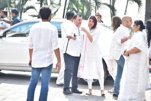 Jacqueline Fernandez arrives at the Celebration Sports Club to pay a last respect to the Legendary Sridevi.