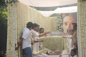 Sridevi last journey,Sridevi last journey pics,Sridevi last journey images,Sridevi,Chandni,sridevi funeral live,sridevi funeral