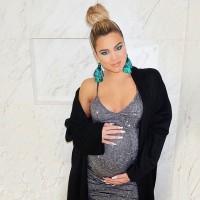 Khloé Kardashian,Khloe Kardashian pregnant,Khloé Kardashian baby bump,Khloé Kardashian baby bump pics,Khloé Kardashian baby bump images,Khloé Kardashian baby bump stills,Khloé Kardashian baby bump pictures,Khloé Kardashian baby bump photos