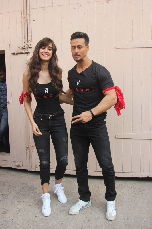 Tiger shroff shoes store in baaghi 2