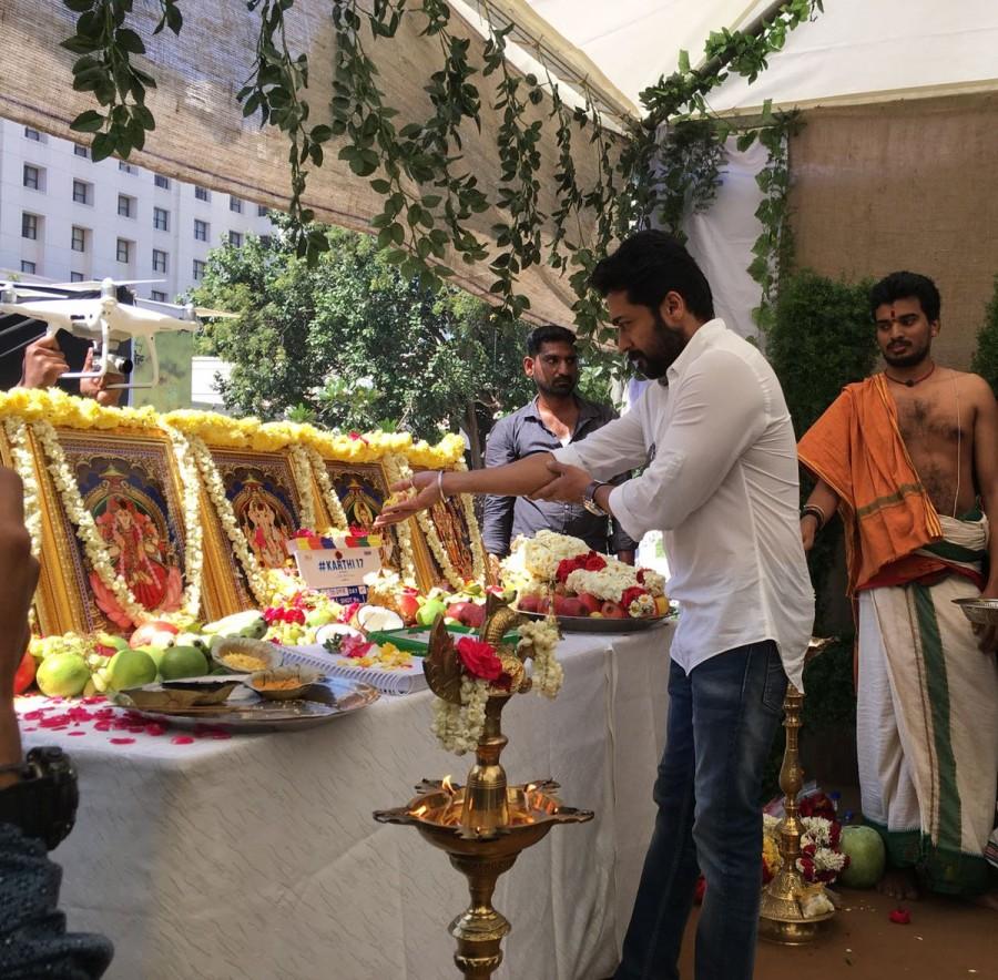 Suriya gives his blessings at Karthi17 pooja. Suriya,Karthi,Sivakumar,Rakul Preet,Karthi 17,Karthi 17 movie launch,Karthi 17 movie launch pics,Karthi new movie,Karthi-Rakul Preet,rakul preet singh