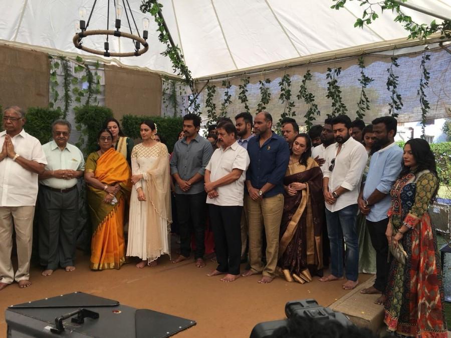 Karthi's new movie produced by Prince Pictures along with Reliance Entertainment. Suriya,Karthi,Sivakumar,Rakul Preet,Karthi 17,Karthi 17 movie launch,Karthi 17 movie launch pics,Karthi new movie,Karthi-Rakul Preet,rakul preet singh