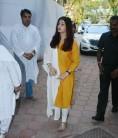 Actress Aishwarya Rai Bachchan and Jaya Bachchan along with other Bollywood personalities attended a prayer meeting to bid the last adieu to Nargis Rabadi, popularly known as 'Shammi Aunty', on Thursday here.