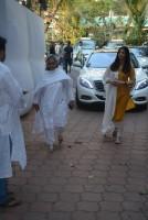 Aishwarya Rai and Jaya Bhaduri Bachchan,Aishwarya Rai,Jaya Bhaduri Bachchan,Aishwarya Rai Bachchan,Shammi aunty prayer meet,Shammi aunty,Shammi aunty prayer meet pics,Shammi aunty prayer meet images