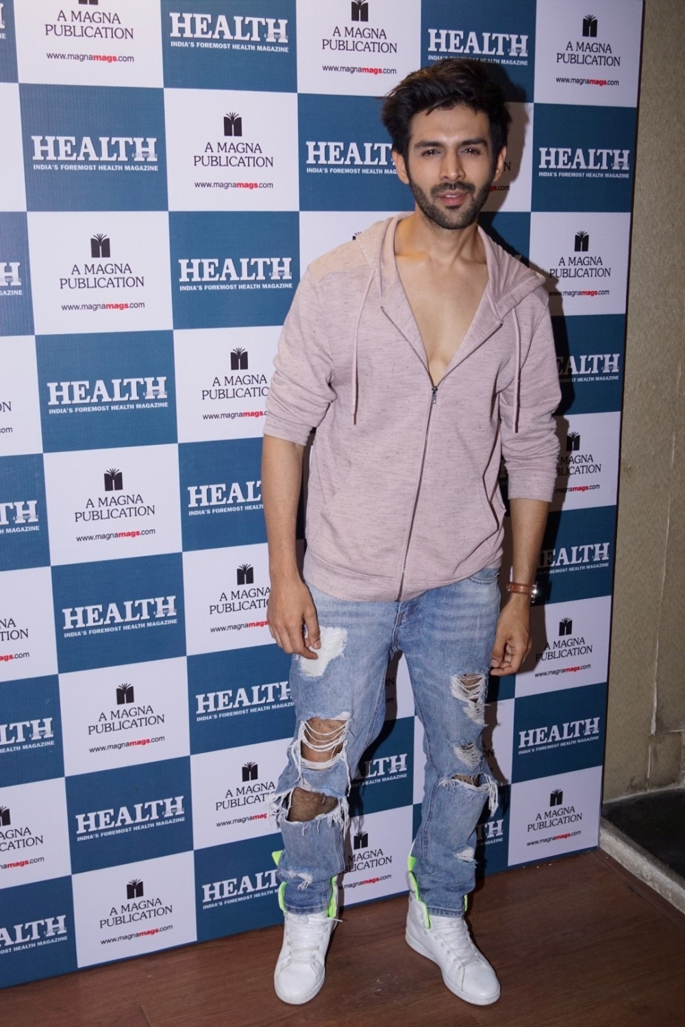 His recent transformation, with a drool worthy abs, is the perfect one to be pinned on board and give girls sleepless nights. Chocolate boy Kartik Aaryan has surely unleashed his sexiness on this cover. Sonu Ke Ki Titu Sweety,Kartik Aaryan,Health and Nutrition Magazine,actor Kartik Aaryan,Kartik Aaryan on Magazine,Kartik Aaryan on Nutrition Magazine