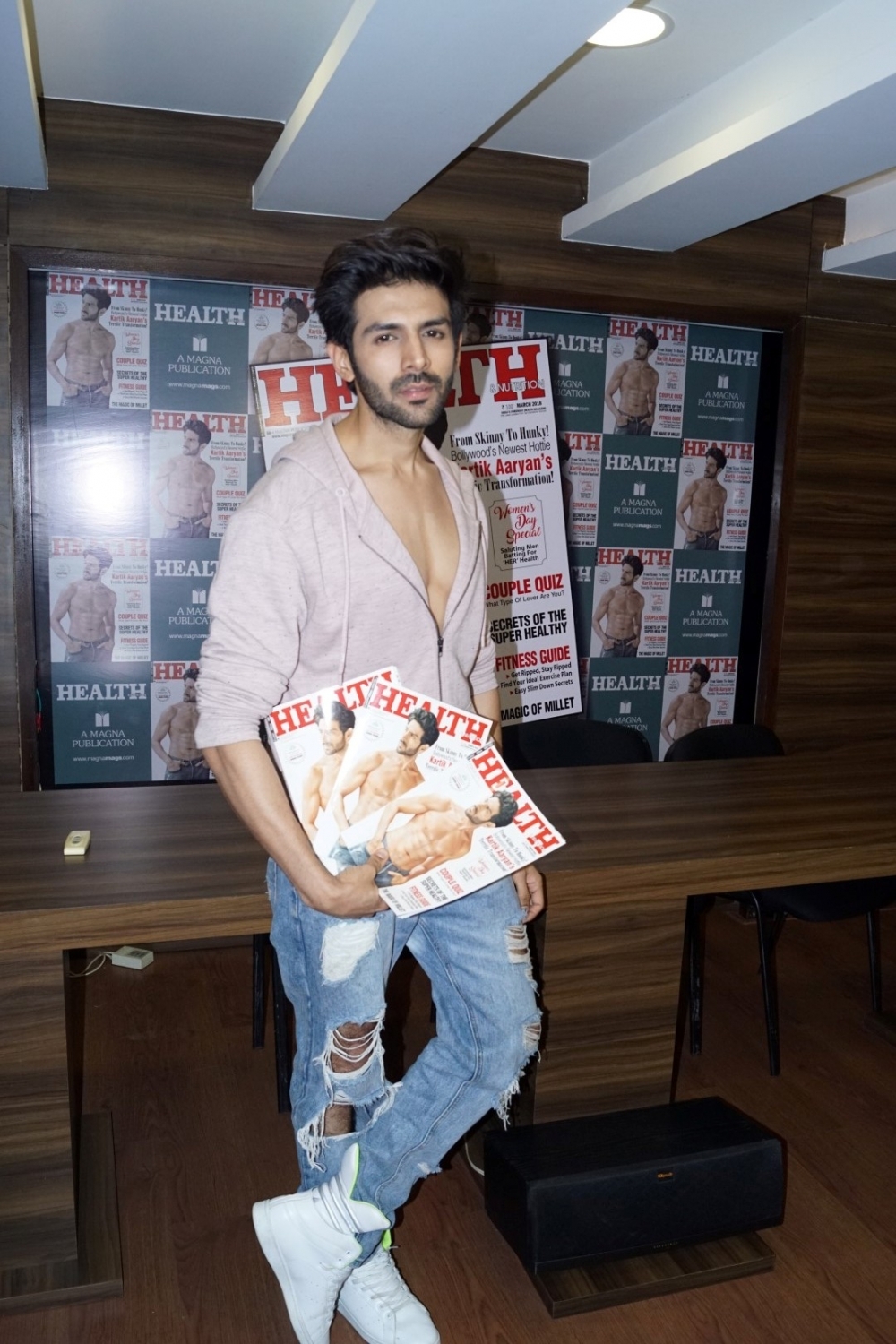 The actor has worked really hard on his body and the results are for all to see. This new physique, Kartik Aaryan managed to achieve in a natural way and by being a vegetarian. Sonu Ke Ki Titu Sweety,Kartik Aaryan,Health and Nutrition Magazine,actor Kartik Aaryan,Kartik Aaryan on Magazine,Kartik Aaryan on Nutrition Magazine