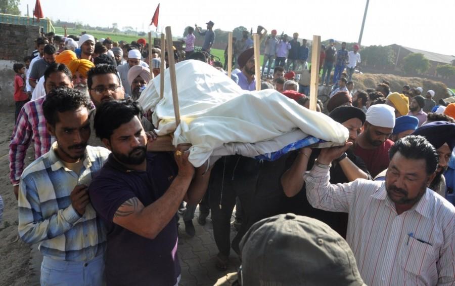 The singer, the fifth generation of musicians, is survived by his wife, two sons and three daughters. Pyarelal Wadali,Pyarelal Wadali dead,Pyarelal Wadali Funeral,Sufi singer Pyarelal,Wadali Brothers