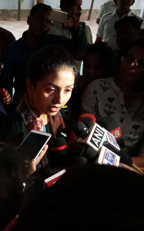 Cricketer Mohammed Shami's wife Hasin Jahan, wife of cricketer Mohammed Shami talks to press in Kolkata on March 9, 2018. Mohammed Shami,mohammed shami wife,Mohammed Shami extramarital affair,mohammed shami match fixing,Hasin Jahan,hasin jahan accuse shami