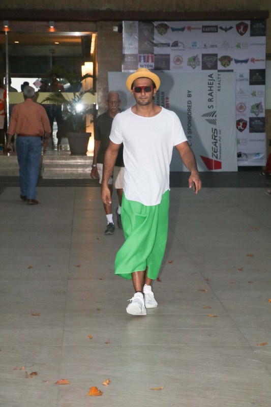 Ranveer Singh Flaunts His Quirky Side By Donning Green Skirt - Photos ...