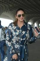 Ranveer Singh,Anushka Sharma,Kangana Ranaut,worst dressed celebs,worst dressed celebs of the week,dressed celebs,worst dressed actress