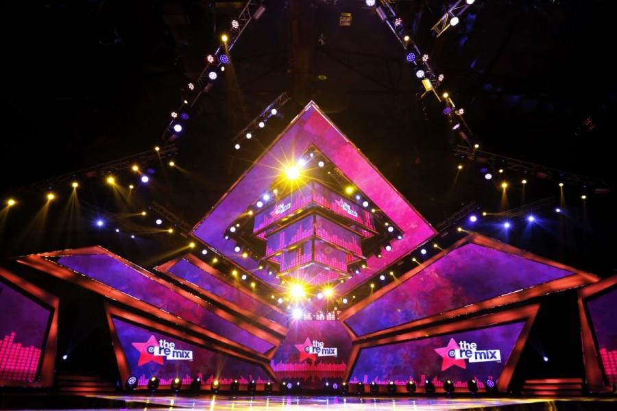 Presenting an extraordinary musical treat the first episode saw the contestants recreating already chartbuster songs like 'Sheila Ki Jawani', 'Love Dose', 'Main Lovely Ho Gayiaan', 'Senorita' and others giving new twists. Sheila Ki Jawani,Senorita