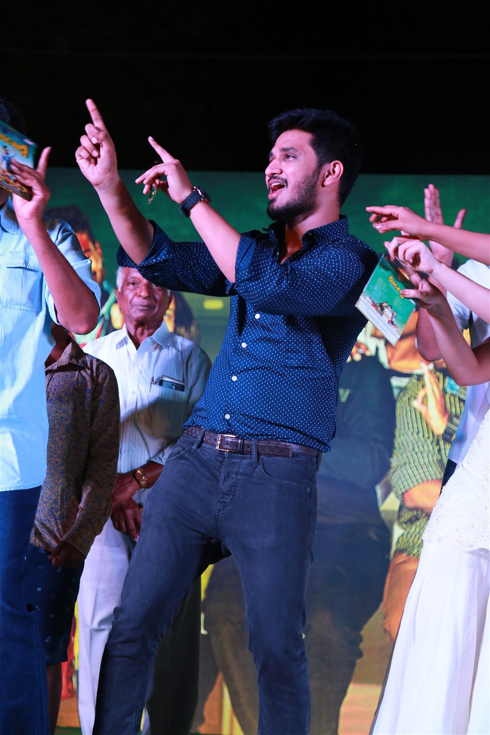 Nikhil Siddharth performs during Kirrak Party music launch at Usha Rama College of Engineering and Technology. Nikhil Siddharth,Samyuktha Hegde,Nikhil Siddharth and Samyuktha Hegde,Kirrak Party music launch,Kirrak Party music,Kirrak Party audio launch,Kirrak Party audio launch pics,Kirrak Party,Kirrak Party poster,Kirrak Party wallpaper
