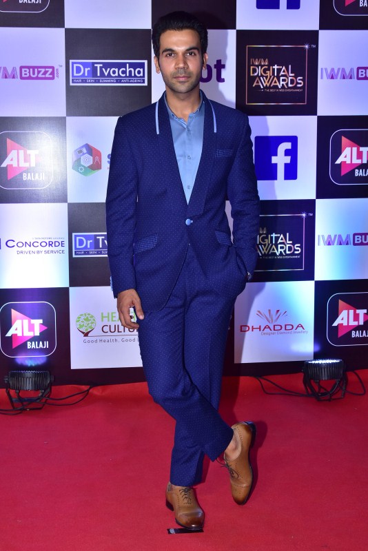 Rajkummar Rao arrives at IWM Digital Awards 2018. Karishma Sharma,Jackie Shroff,Tusshar Kapoor,Sana Khan,IWM Digital Awards 2018,celebs at IWM Digital Awards 2018,IWM Digital Awards 2018 pics,IWM Digital Awards 2018 images,IWM Digital Awards 2018 stills,IWM Digital Awards 2018 pictures