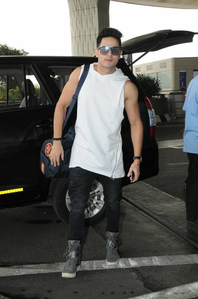 Priyank Sharma photographed at the Airport. Kajal Aggarwal,Kartik Aaryan,Malaika Arora Khan,Priyank Sharma,celebs at airport,Celebs at Mumbai airport
