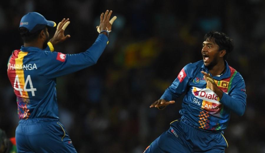 Chasing 160, Bangladesh started off on a bad note as they lost opener Liton Das (0) and Sabbir Rahman (13) in first three over of the innings. Nidahas Trophy,Mahmudullah,Bangladesh reach final,Bangladesh beats Sri Lanka,Bangladesh trash Sri Lanka