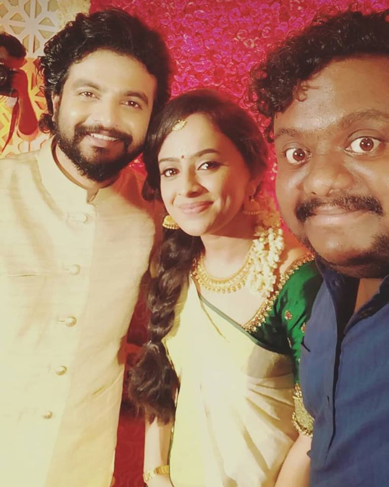 At this juncture, IBTimes conveys our hearty wishes to actor Neeraj Madhav. Neeraj Madhav,Neeraj Madhav wedding,Neeraj Madhav engagement,Neeraj Madhav engagement pics,Neeraj Madhav engagement images,Neeraj Madhav and Deepthi,Deepthi,Deepthi wedding
