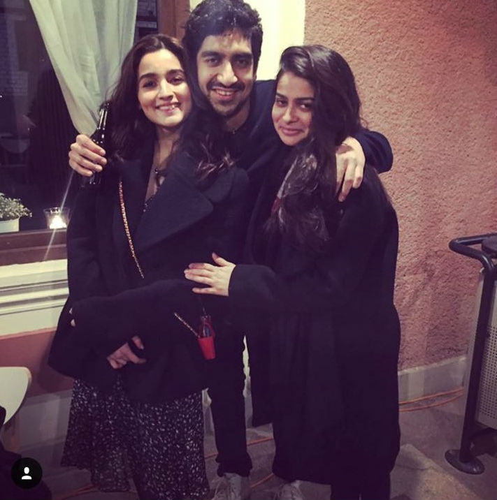 Alia Bhatt poses with her close buddy Ayan Mukerji. Alia Bhatt,alia bhatt birthday celebration,Alia Bhatt celebrates birthday,alia bhatt birthday cake,Neetu Kapoor,Ranbir Kapoor,Alia Bhatt and Ranbir Kapoor