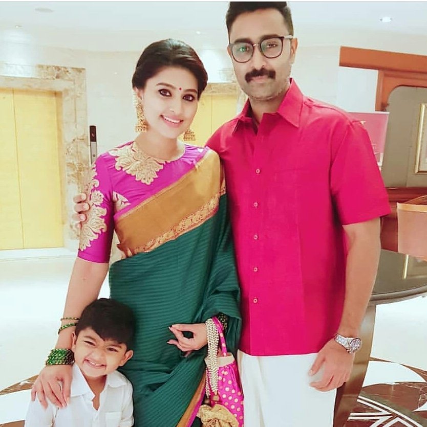 Sneha and Prasanna along with their son at Actor Ashok Kumar's wedding. Prasanna,Sneha,Prasanna and Sneha,Prasanna with wife Sneha,Ashok Kumar,Ashok Kumar wedding,Ashok Kumar marriage,Ashok Kumar wedding pics,Ashok Kumar wedding images,Prasanna Vihaan