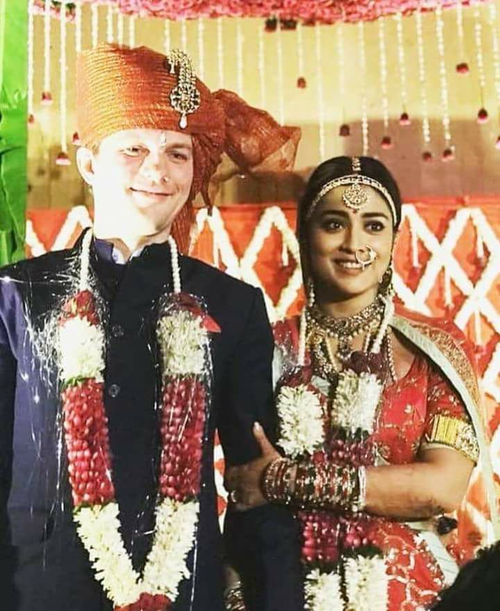 Actress Shriya Saran and Andrei Koscheev's wedding pics. Shriya Saran and Andrei Koscheev,Shriya Saran,Andrei Koscheev,Shriya Saran wedding pics,Shriya Saran wedding pictures,Shriya Saran wedding photos,Shriya Saran marriage,Shriya Saran marriage pics,Shriya Saran marriage images,Shriya Saran marriage photos