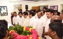 M. Natarajan (74), the husband of sidelined AIADMK leader V.K. Sasikala, died in a private hospital on Tuesday. According to a statement issued by Gleneagles Global Health City, Natarajan died at 1.35 a.m.