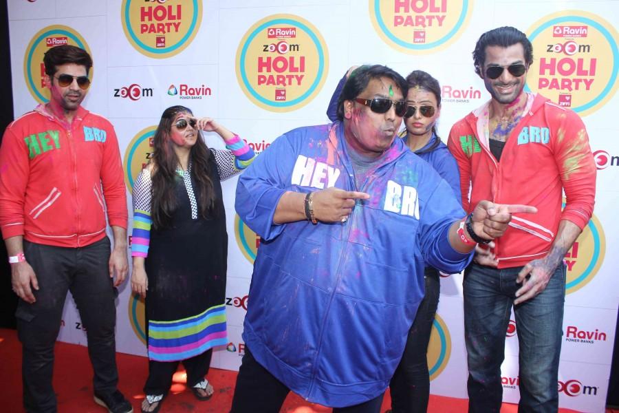 Sunny leone,Ganesh acharya,Zoom TV,Holi celebrations,Holi celebration photos