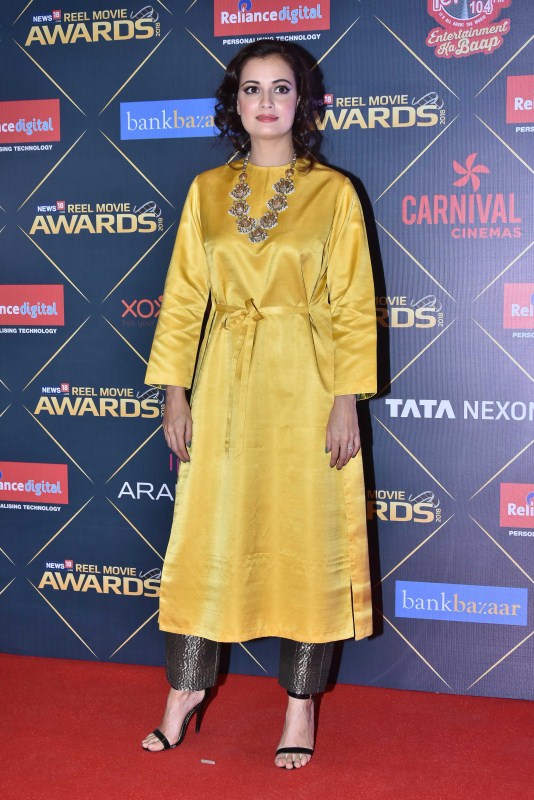 Dia Mirza attends News18 REEL Movie Awards 2018 in Mumbai. Richa Chadha,Rajkummar Rao,Jim Sarbh,Nikhil Advani,Dia Mirza,News18 REEL Movie Awards 2018,News18 REEL,News18 REEL Movie Awards,celebs at News18 REEL Movie Awards 2018