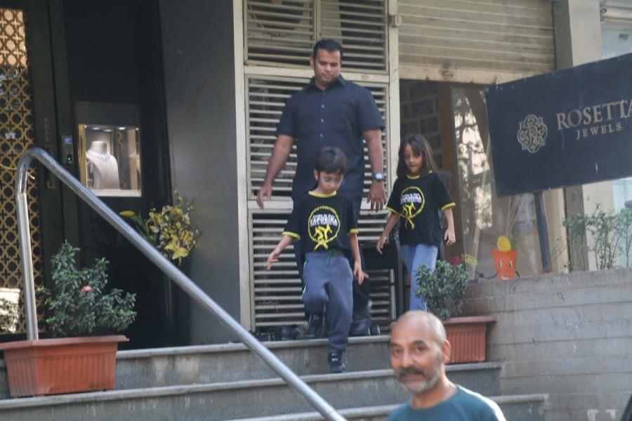 Aamir Khan's son Azad Rao Khan spotted at martial arts class in Bandra. Aamir Khan,actor Aamir Khan,Aamir Khan son,Aamir Khan son Azad,Azad,Azad Rao Khan,Azad Rao Khan pics,Azad Rao Khan images