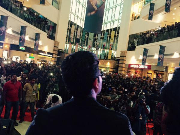 Allu Arjun Promotes 'S/O Satyamurthy' (Son of Satyamurthy) in Kochi Son of Satyamurthy,S/o Satyamurthy,Allu arjun,allu arjun in kochi,S/o Satyamurthy promotions