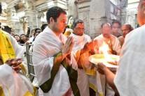 Congress President Rahul Gandhi and Karnataka CM Siddaramaiah visit Sharadamba temple in the holy town of Sringeri in Karnataka's Chikmagalur district.