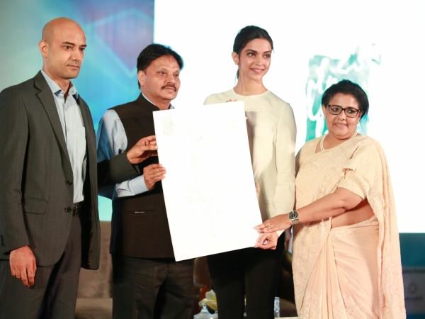 Deepika Padukone launches TLLLFoundation survey - Photos,Images,Gallery ...