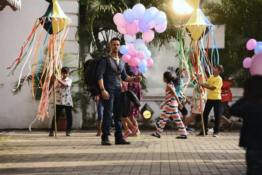 Co-Produced by Fox Star Studios and Sajid Nadiadwala under the banner name Nadiadwala Grandson Entertainment. Tiger Shroff,Disha Patani,Baaghi 2 stills,Baaghi 2,Baaghi 2 pics,Baaghi 2 poster,Baaghi 2 wallpaper,Tiger Shroff and Disha Patani