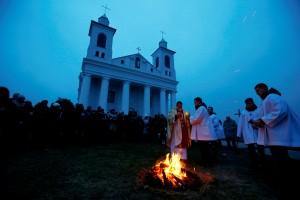 Christians,Easter,Easter 2018,Easter celebration,Easter celebration pics,Easter celebration images,Easter around the world,Easter celebration around the world