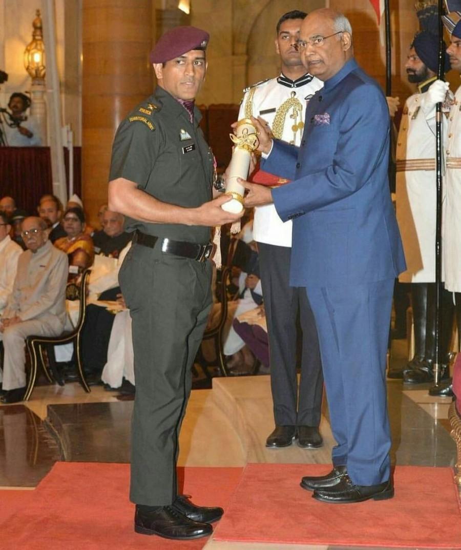 President Ram Nath Kovind on Monday presented Padma Awards to 43 persons including cricket legend M.S. Dhoni in a ceremony at the Rashtrapati Bhavan. MS Dhoni,Dhoni,MS Dhoni receives Padma Bhushan,Dhoni receives Padma Bhushan,Padma Bhushan,India World Cup,Ram Nath Kovind