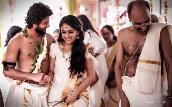 Malayalam actor Neeraj Madhav has entered wedlock with his longtime girlfriend Deepthi in a simple Hindu traditional marriage ceremony in a temple in Kannur's Sreekandapuram on 2nd April.