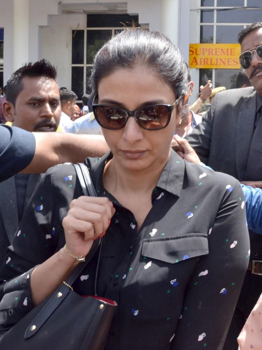 Actress Tabu arrives to appear before Jodhpur's Chief Judicial Magistrate (CJM) Rural Court in connection with the hearing in black buck poaching case, on April 4, 2018. Saif Ali Khan,Sonali Bendre,Tabu,Neelam Kothari,Salman Khan,Black buck poaching case,Black buck poaching case result,Black buck poaching case verdict