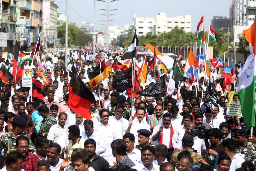 There were brief protests on the rail tracks in Salem and Tirunelvelli. Members of the DMK including leader M.K. Stalin along with its allies gathered on the arterial Anna Salai here and protested against the setting up the CMB. In Tirunelvelli, DMK cadres protested in front of a passenger train and but the police managed to disperse them. In the hosiery town Tiruppur, units were shutdown in support of the strike. Cauvery protest,Tamil Nadu,Tamil Nadu Bandh,Tamil Nadu bandh pics,Tamil Nadu bandh images,DMK,M.K. Stalin,Stalin