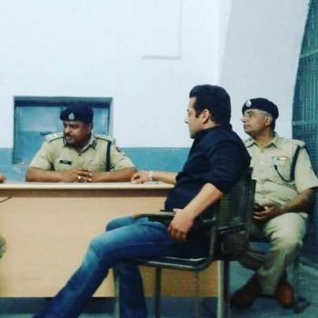 Blackbuck poaching case: Bollywood actor Salman Khan reaches Jodhpur central jail.