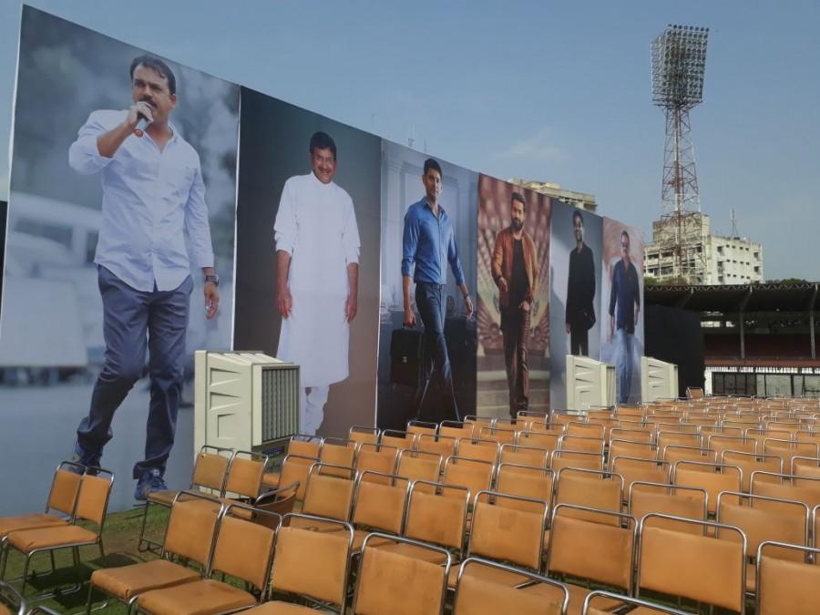 Actor Jr NTR will be the chief guest for the Bharat Bahiranga Sabha event. Bharat Ane Nenu pre-release event,Bharat Ane Nenu,Bharat Ane Nenu audio launch,Bharat Ane Nenu audio,Bharat Ane Nenu music launch,Mahesh Babu,Bharat Bahiranga Sabha,Jr NTR