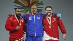 Indian weightlifter Pardeep Singh took silver in the men's 105 kilogram category at the 21st Commonwealth Games (CWG) here on Monday. Pardeep lifted 152 kg in snatch and 200 kg in clean and jerk to register a total of 352 kg. Sanele Mao of Samoa won gold with a total of 360 kg. He lifted 154 kg in snatch and 206 kg in clean and jerk.