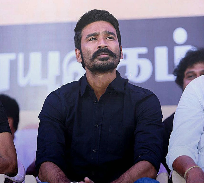 According to Nadigar Sangm President Nasser, the silent protest is held to convey one message -- the constitution of the CMB and the CWRC. He said allowing participants to speak might divert the issue instead of showing the solidarity with the farmers. Rajinikanth,Kamal,Vijay,Suriya,Vishal,Sivakarthikeyan,Dhanush,Nadigar Sangam protest,Cauvery row,Kamal Haasan
