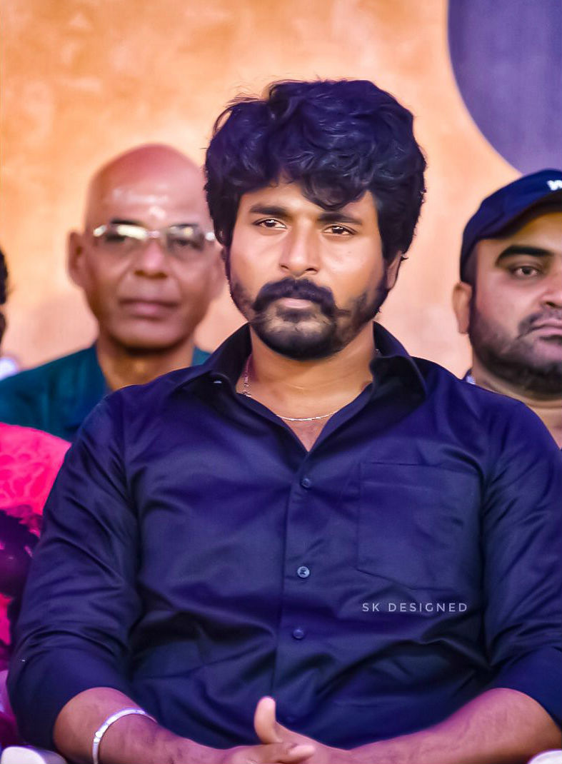 Sivakarthikeyan at Nadigar Sangam Protest for Cauvery Management Board (CMB) & Sterlite Ban. Rajinikanth,Kamal,Vijay,Suriya,Vishal,Sivakarthikeyan,Dhanush,Nadigar Sangam protest,Cauvery row,Kamal Haasan