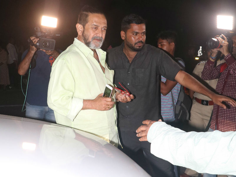Filmmaker Mahesh Manjrekar gets clicked on his arrival at Salman Khan's residence in Bandra, Mumbai. Katrina Kaif,Varun Dhawan,Jacqueline Fernandez,Hume Qureshi,Saqib Saleem,Athiya Shetty,Suniel Shetty,Malaika Arora,Salman Khan