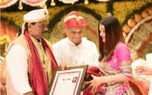 Bunts' Sangha, Pune, honoured the world’s most beautiful woman Aishwarya Rai Bachchan with a Woman of Substance title at an event held by the Bunt community to felicitate the achievements of their people.