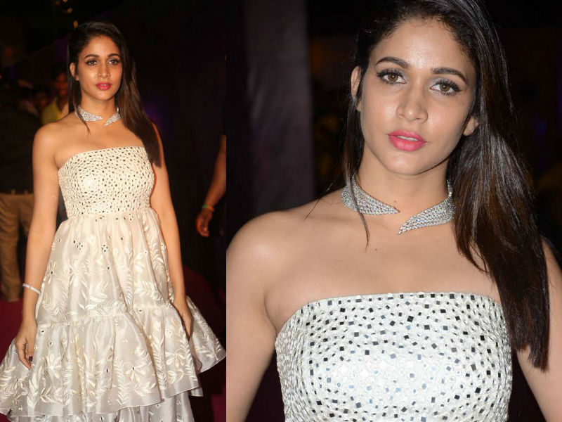 South Indian actress Lavanya Tripathi looks gorgeous in black gown as she walks on the red carpet at the 'Zee Telugu Apsara Awards 2018' held at Hyderabad. Kajal Aggarwal,Shruti Haasan,Kalyani Priyadarshan,Lavanya Tripathi,Tamannaah,Zee Telugu Apsara Awards,Zee Telugu Apsara Awards pics,Zee Telugu Apsara Awards images