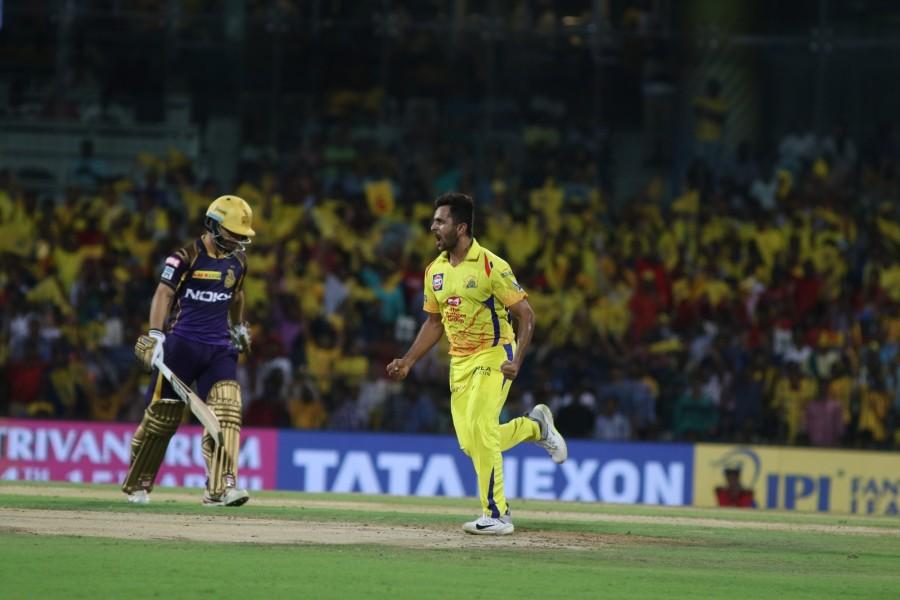 Curran got his wicket in the same over but Jadeja and Bravo ensured the job was done. CSK got off to a flying start. Watson made his intentions clear from the off, spanking R Vinay Kumar for a two fours and a six in the first over. At the other end, Rayudu (39 off 26; 3x4, 2x6) took a liking to Piyush Chawla hitting the wrist-spinner for two sixes and a four in the fourth over. The pair added 75 runs for the opening wicket before Watson holed out to Rinku Singh at cow corner trying to pull Curran. Kolkata Knight Riders,Chennai Super Kings,Shane Watson,Sam Billings,KKR,CSK,CSK beats KKR
